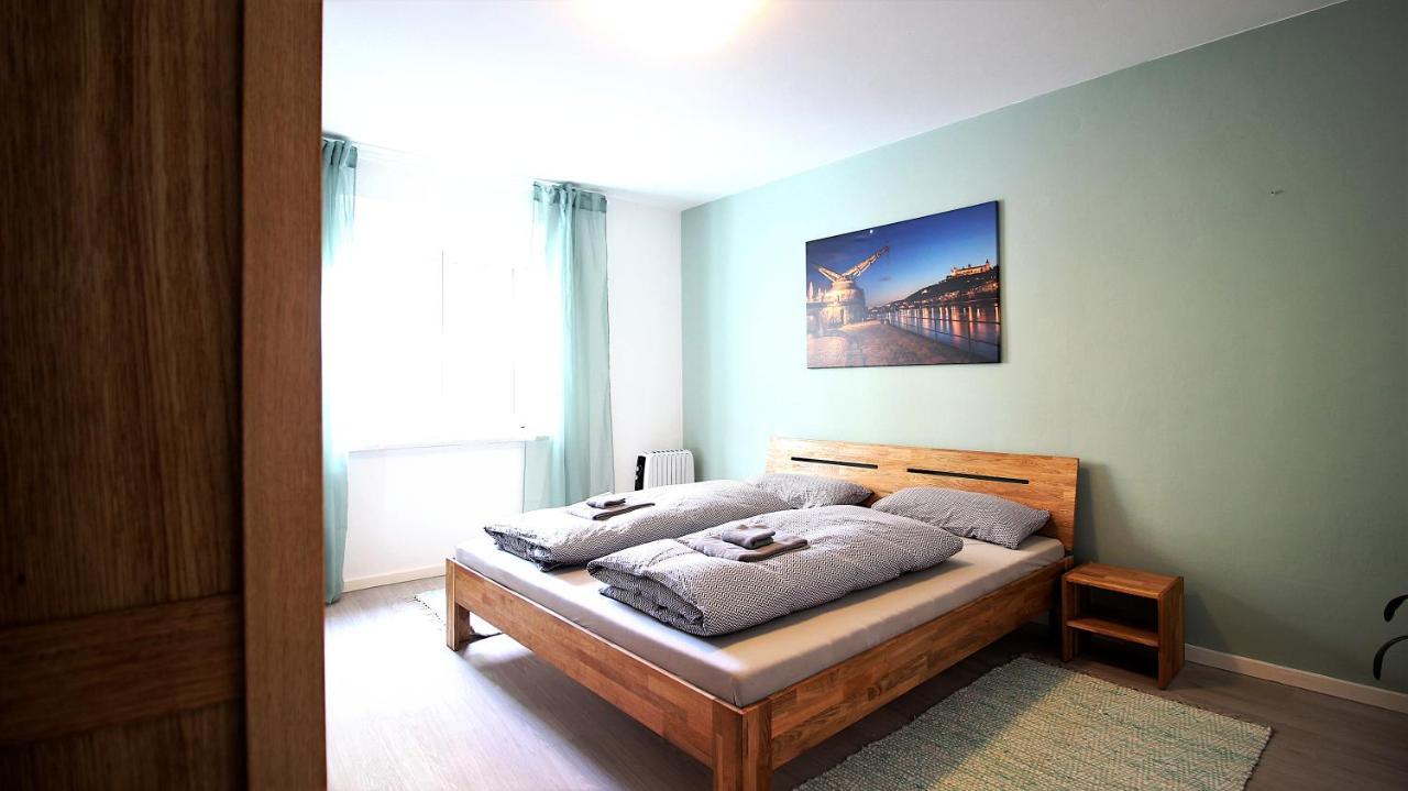 Central & Lovely - For Up To 6 Persons Wurzburg Luaran gambar